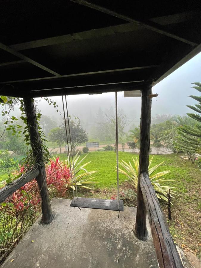 Villa Tip House Amphoe Amphoe Khao Kho Exterior foto