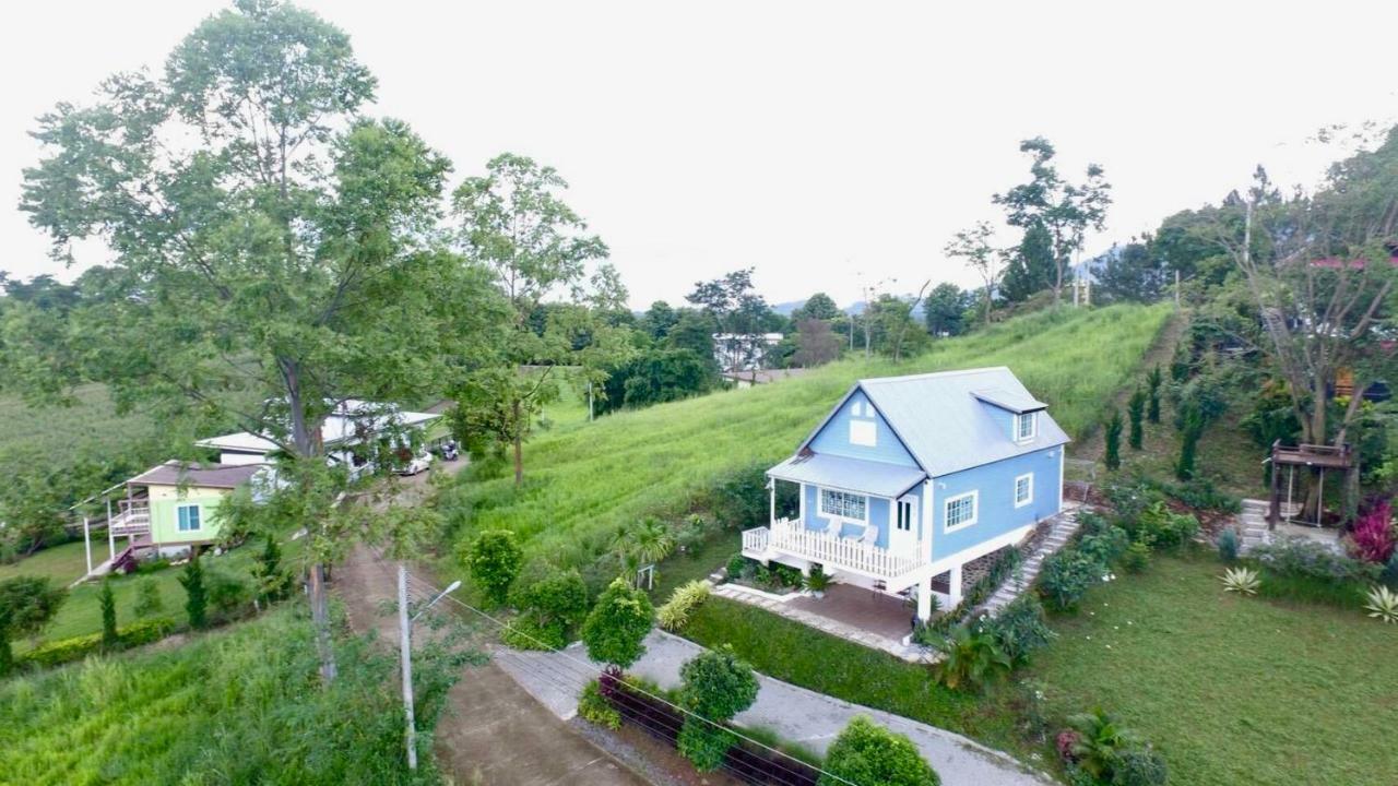 Villa Tip House Amphoe Amphoe Khao Kho Exterior foto
